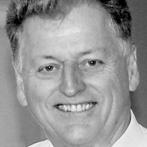 Meet your Posher, Wayne